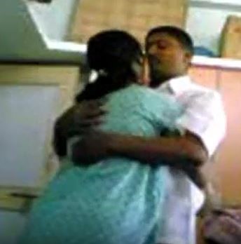 Tamil Mama Marumagal Sex Video - à®®à®°à¯à®®à®•à®³à¯ˆ à®•à¯Šà®žà¯à®šà¯à®®à¯ à®®à®©à¯à®®à®¤ à®®à®¾à®®à®©à®¾à®°à¯