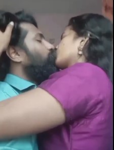 தாடிகாரனுடன் ரொமாண்டிக் செக்ஸ்